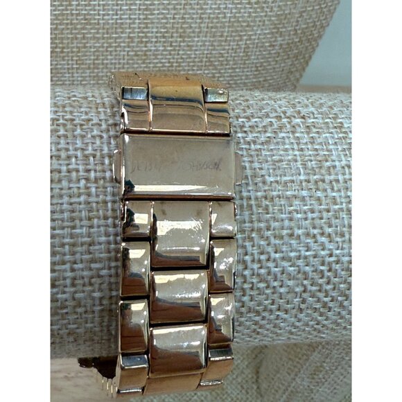 Betsey Johnson Womens Gold Watch With Crystal Bezel & Large Numbers NOT TESTED - Picture 6 of 9